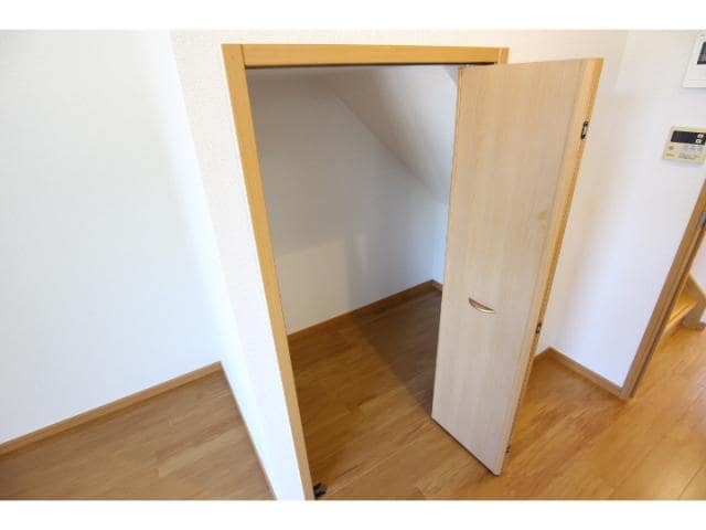  大和路線・関西本線/三郷駅 徒歩16分 1-2階 築19年