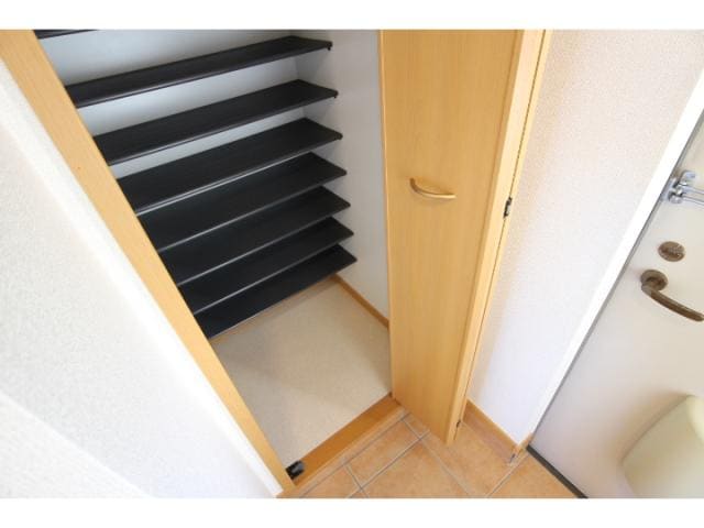  大和路線・関西本線/三郷駅 徒歩16分 1-2階 築19年