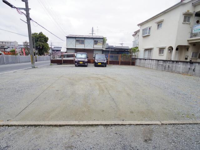  大和路線・関西本線/王寺駅 バス10分竜田神社前下車:停歩2分 2階 築32年