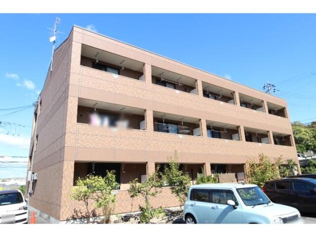  大和路線・関西本線/王寺駅 バス10分友紘会病院前下車:停歩1分 3階 築18年