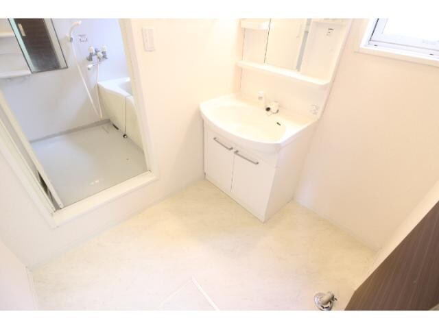  大和路線・関西本線/法隆寺駅 徒歩23分 1階 築17年