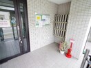 エントランス 大和路線・関西本線/王寺駅 バス7分中山台２丁目下車:停歩3分 4階 築25年