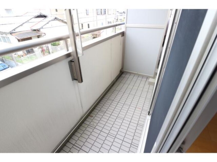 同系モデル写真 近鉄生駒線/勢野北口駅 徒歩12分 1-2階 築17年