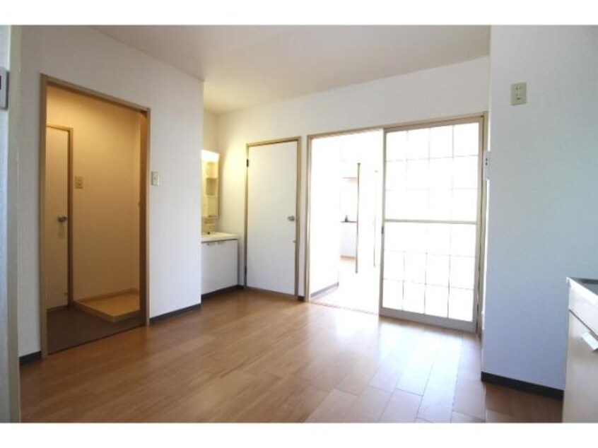  大和路線・関西本線/三郷駅 徒歩13分 1階 築29年