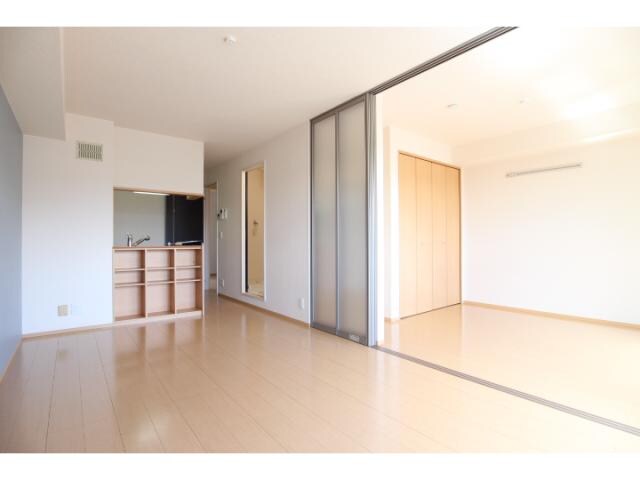  大和路線・関西本線/王寺駅 バス13分上牧文化センター下車:停歩5分 2階 築15年