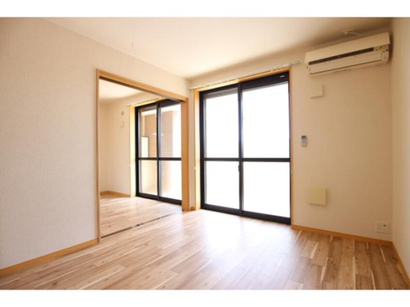  大和路線・関西本線/王寺駅 徒歩13分 1階 築14年