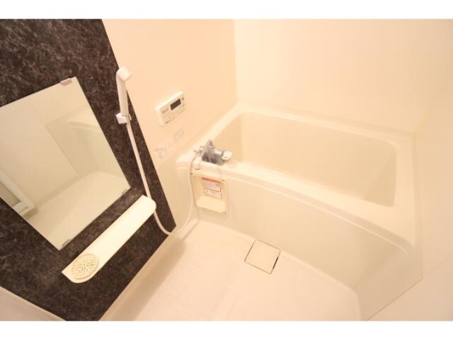  大和路線・関西本線/王寺駅 徒歩13分 1階 築14年