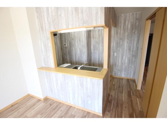  大和路線・関西本線/王寺駅 徒歩13分 1階 築14年