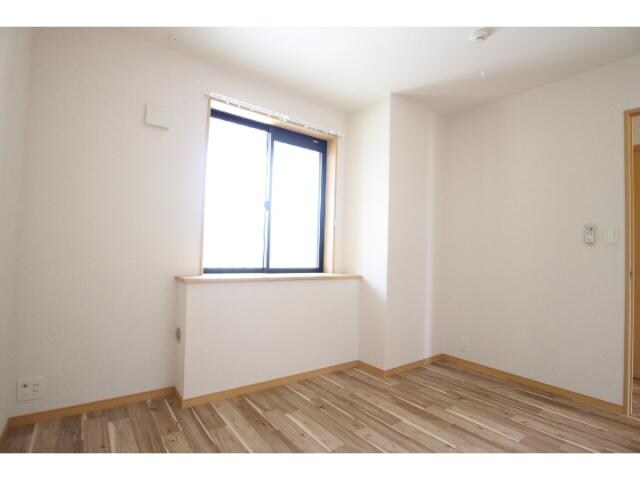  大和路線・関西本線/王寺駅 徒歩13分 1階 築14年