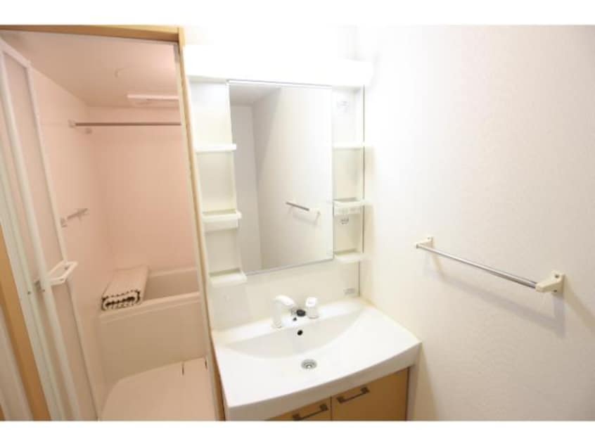  大和路線・関西本線/王寺駅 徒歩13分 1階 築14年