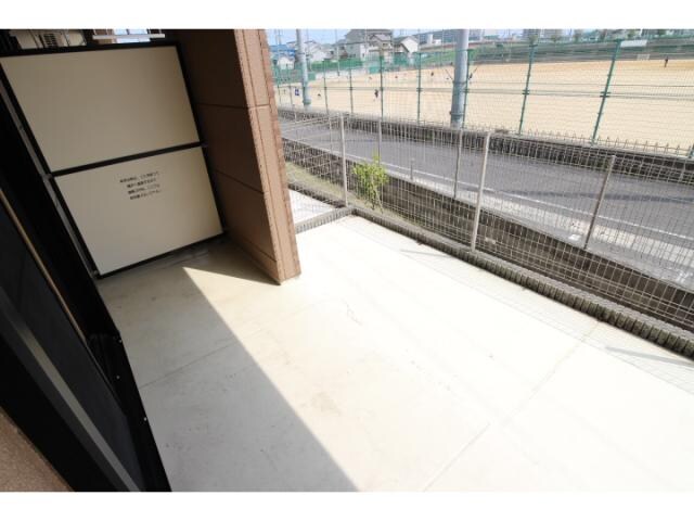  大和路線・関西本線/王寺駅 徒歩13分 1階 築14年