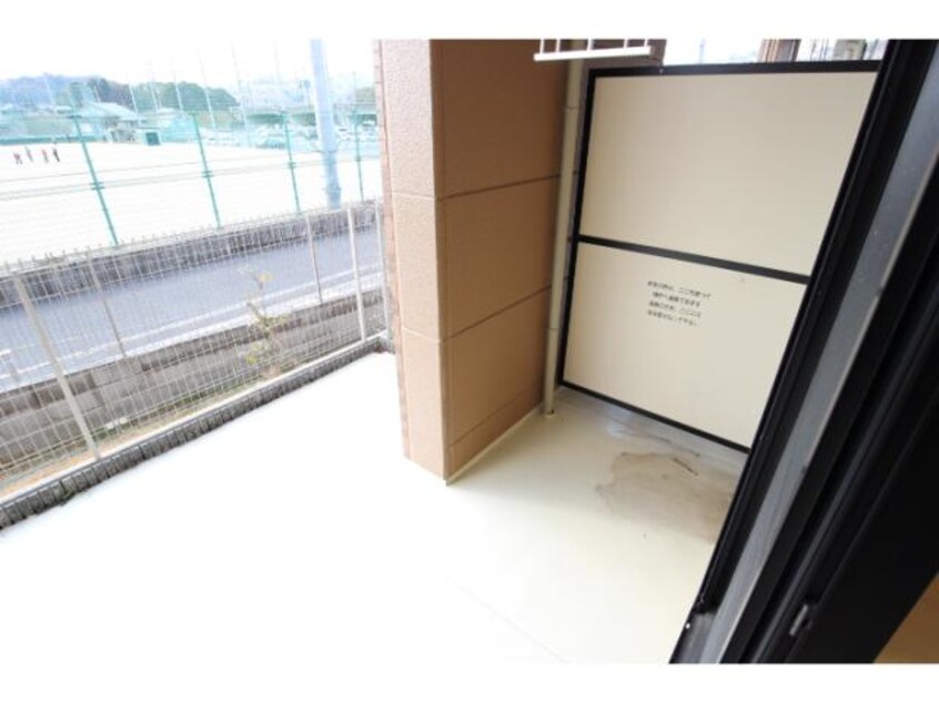  大和路線・関西本線/王寺駅 徒歩13分 1階 築14年