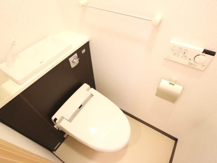  大和路線・関西本線/法隆寺駅 徒歩8分 2階 築14年