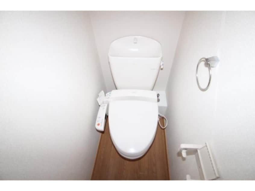  大和路線・関西本線/王寺駅 徒歩5分 1階 築17年