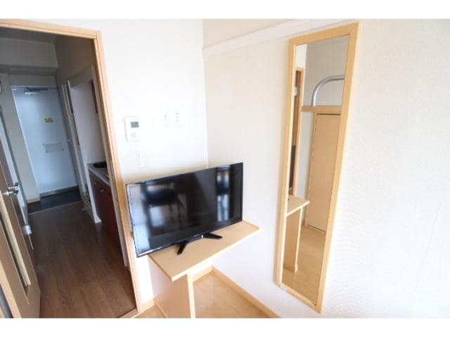  大和路線・関西本線/王寺駅 徒歩5分 1階 築17年