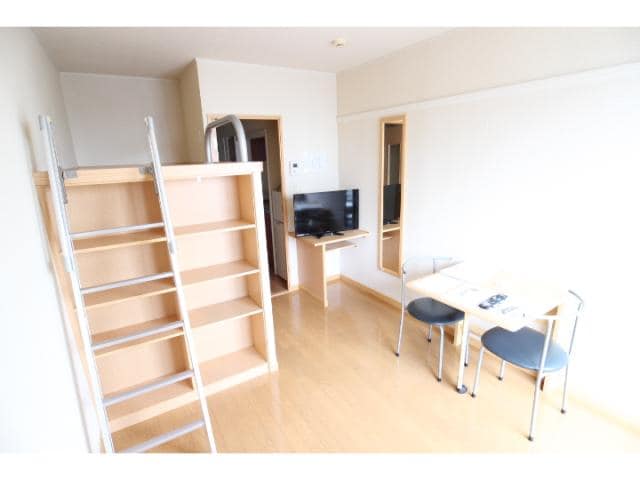  大和路線・関西本線/王寺駅 徒歩5分 1階 築17年