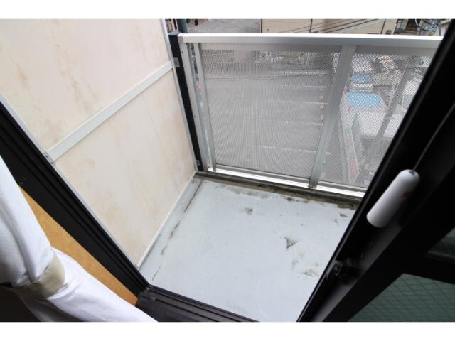  大和路線・関西本線/王寺駅 徒歩8分 3階 築19年