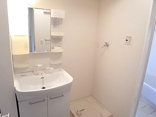  近鉄田原本線/大輪田駅 徒歩5分 1階 築14年