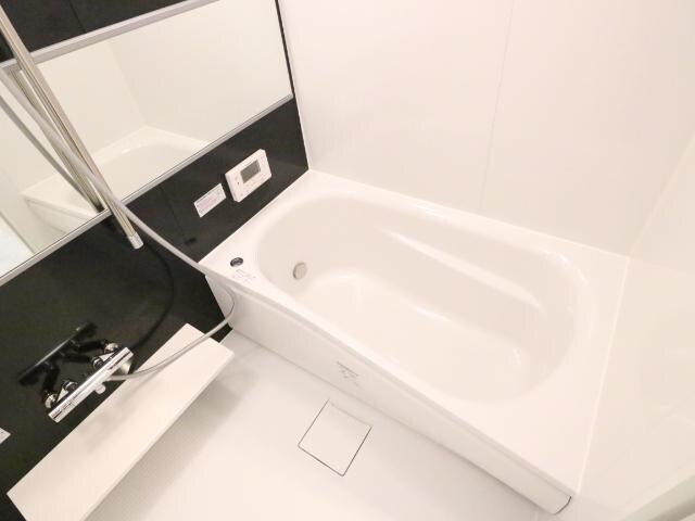  大和路線・関西本線/王寺駅 徒歩7分 1階 築10年