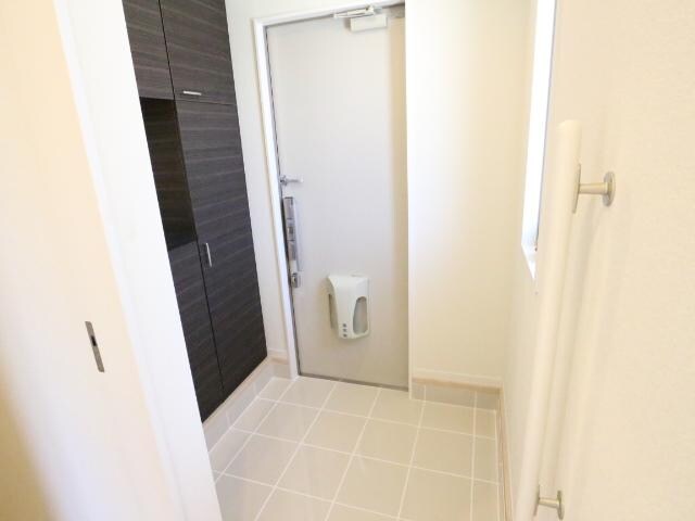  大和路線・関西本線/王寺駅 徒歩7分 1階 築10年