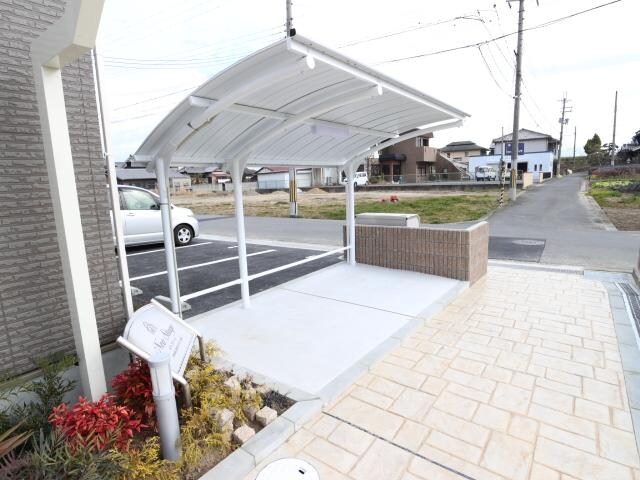  近鉄田原本線/箸尾駅 徒歩16分 2階 築9年