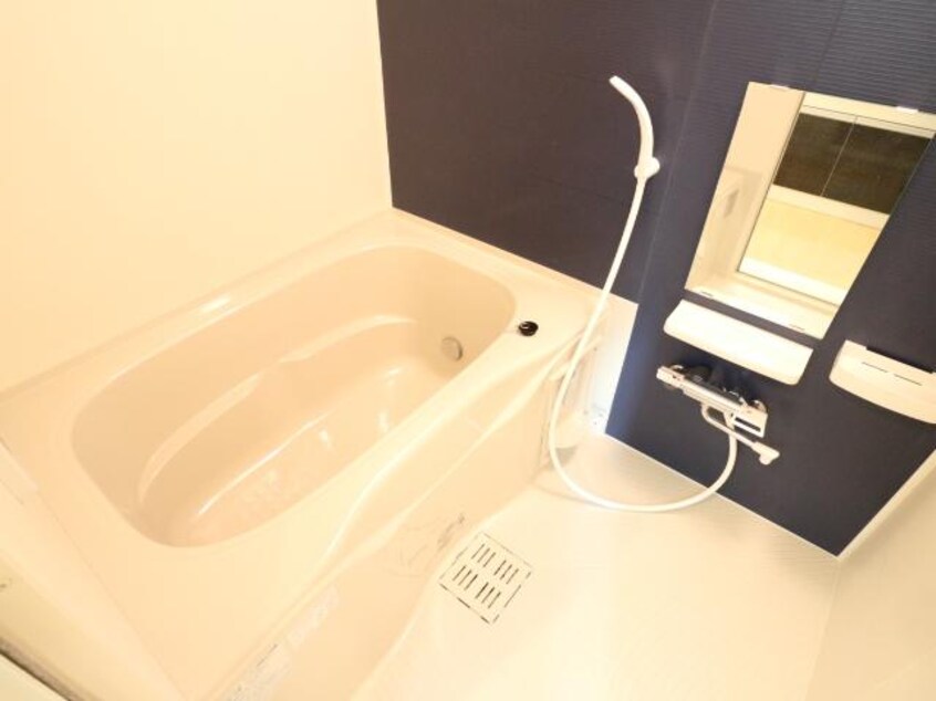  近鉄田原本線/箸尾駅 徒歩16分 2階 築9年