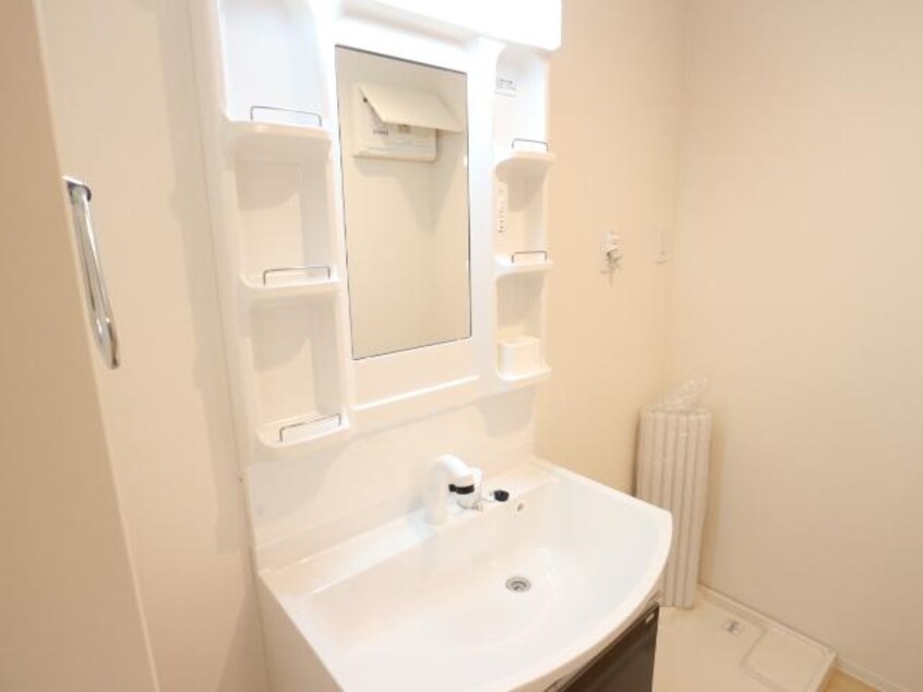  近鉄田原本線/箸尾駅 徒歩16分 2階 築9年