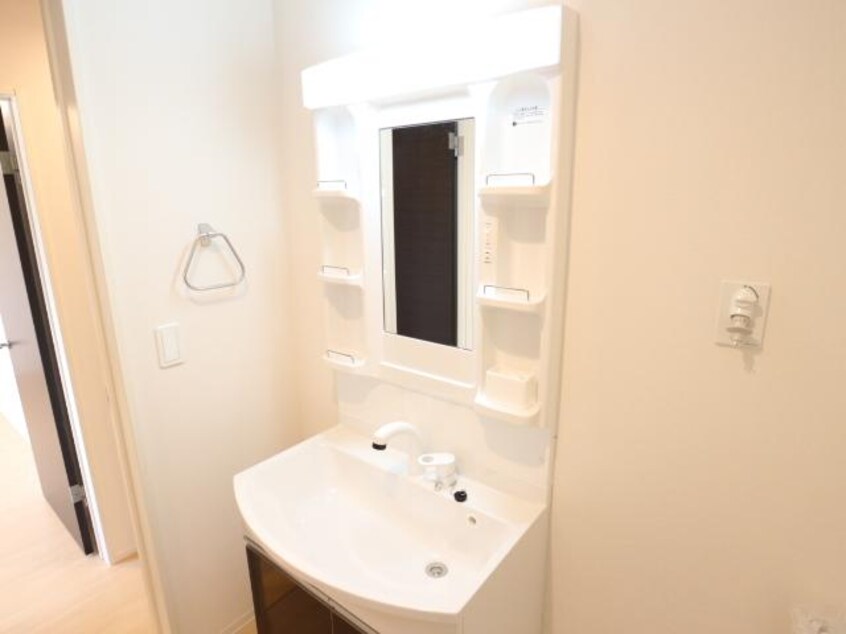  近鉄田原本線/箸尾駅 徒歩16分 2階 築9年