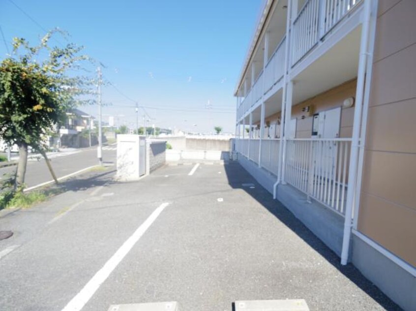  大和路線・関西本線/王寺駅 徒歩16分 1階 築23年