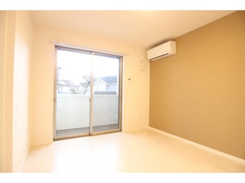  近鉄生駒線/勢野北口駅 徒歩1分 1階 築8年