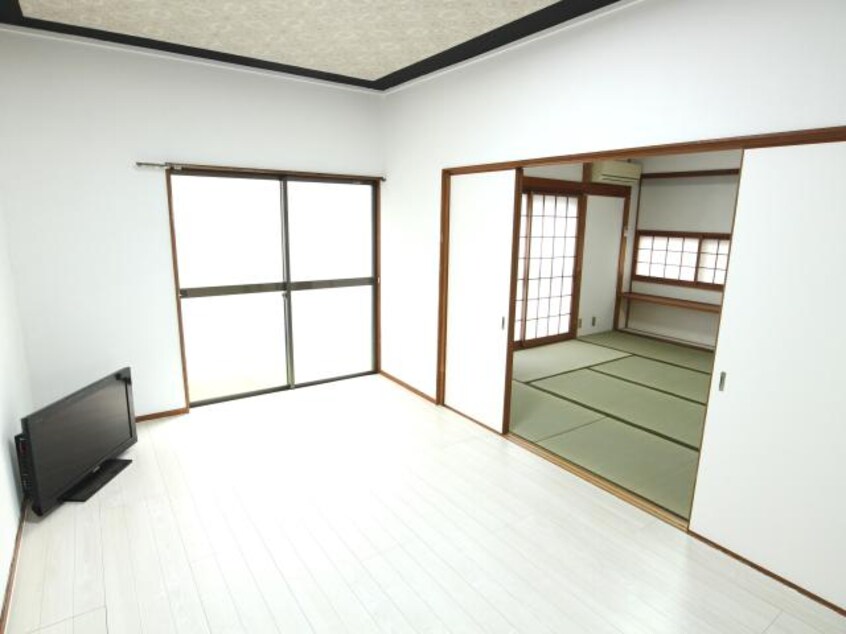  大和路線・関西本線/王寺駅 バス16分上牧町文化センター下車:停歩8分 1-2階 築41年