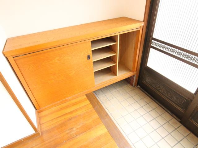  大和路線・関西本線/王寺駅 バス16分上牧町文化センター下車:停歩8分 1-2階 築41年