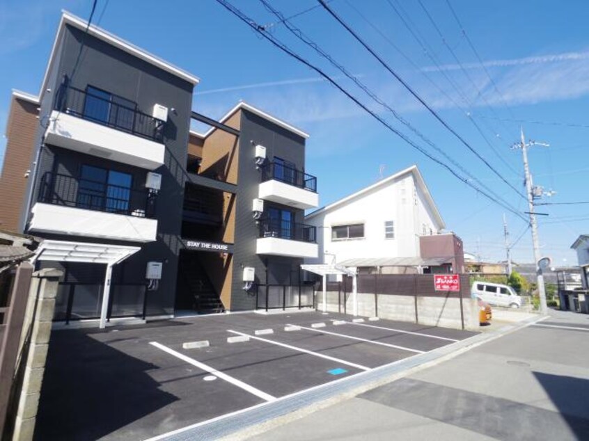  大和路線・関西本線/王寺駅 徒歩9分 3階 築6年