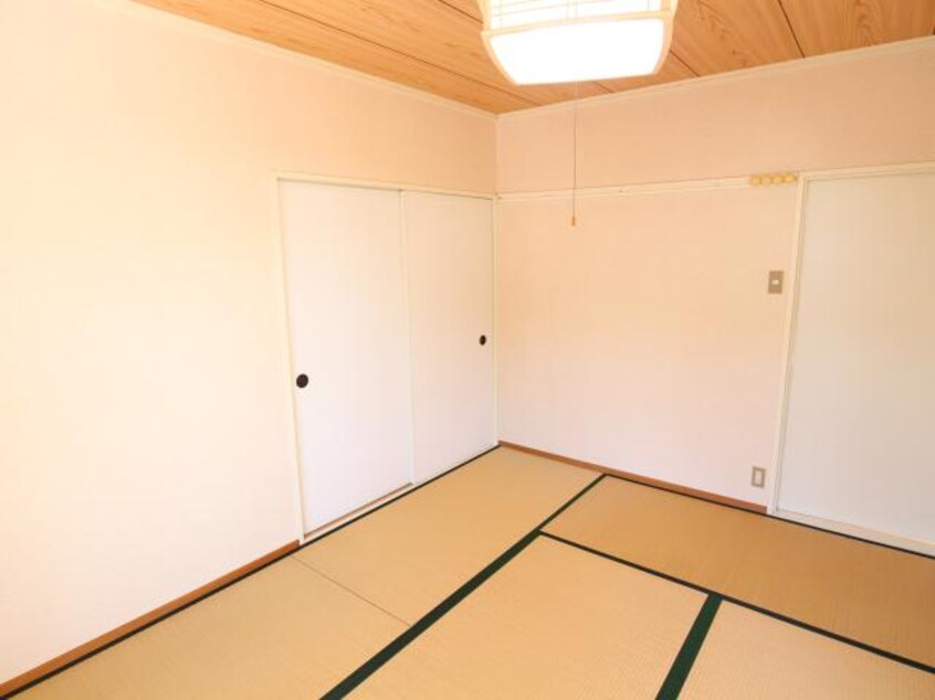  大和路線・関西本線/三郷駅 徒歩13分 1階 築30年