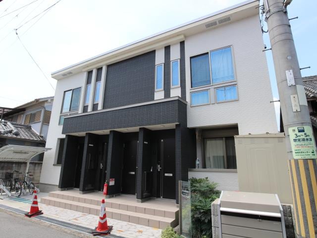  大和路線・関西本線/王寺駅 徒歩5分 2階 築2年