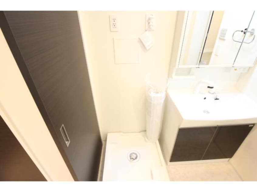  大和路線・関西本線/王寺駅 徒歩5分 2階 築2年