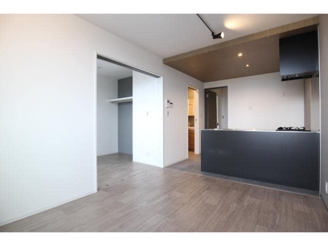  大和路線・関西本線/王寺駅 徒歩12分 2階 築2年