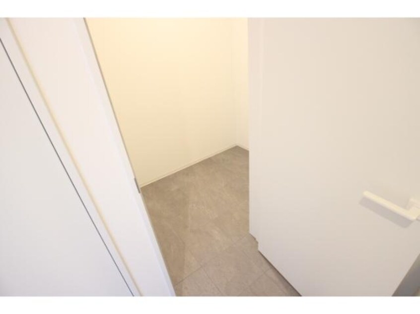  大和路線・関西本線/王寺駅 徒歩12分 2階 築2年