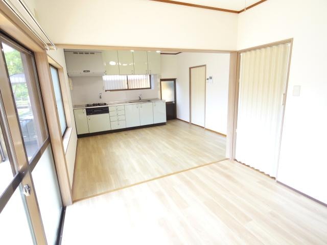  大和路線・関西本線/王寺駅 徒歩14分 1-2階 築41年