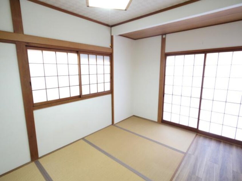  大和路線・関西本線/王寺駅 徒歩14分 1-2階 築41年