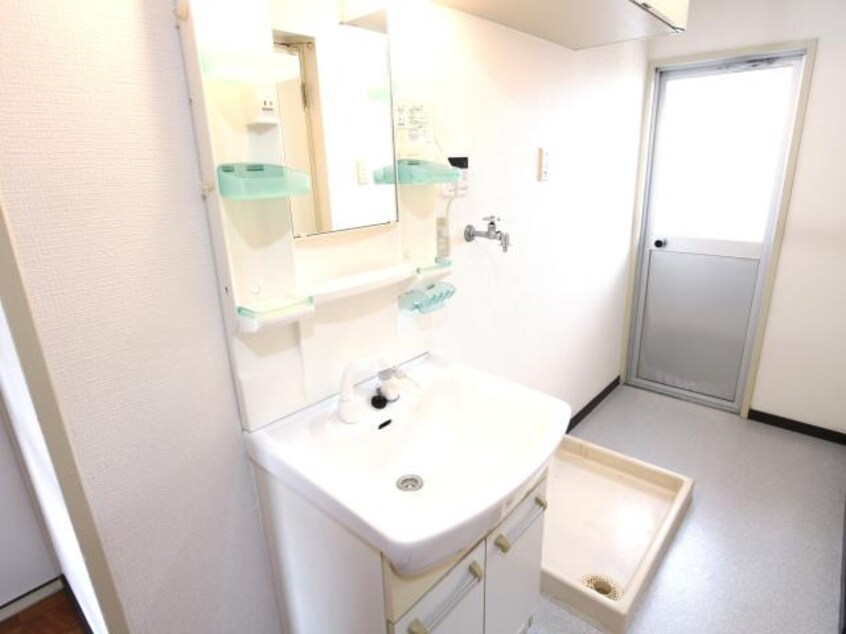  大和路線・関西本線/三郷駅 徒歩4分 3階 築45年