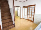  大和路線・関西本線/王寺駅 バス17分上牧町役場前下車:停歩7分 1-2階 築44年