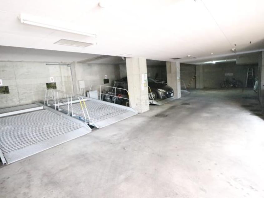  近鉄難波線・奈良線/菖蒲池駅 徒歩6分 6階 築35年