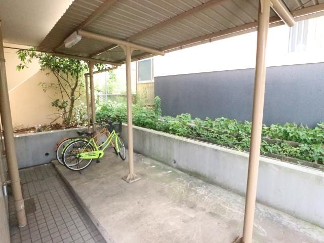  近鉄難波線・奈良線/菖蒲池駅 徒歩6分 2階 築35年