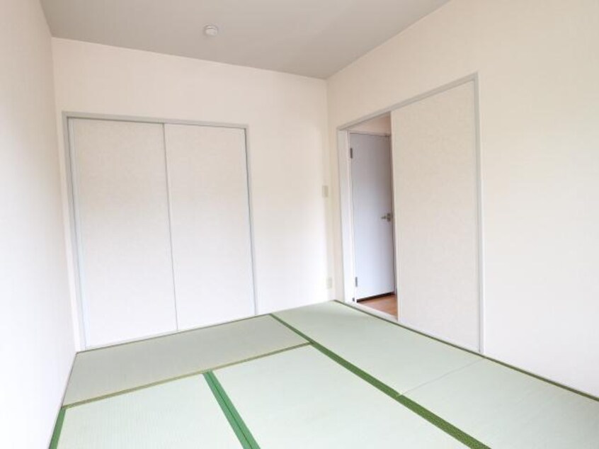  近鉄難波線・奈良線/学園前駅 バス12分西登美ヶ丘五丁目下車:停歩4分 2階 築31年