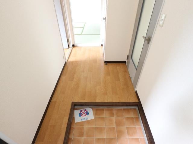  近鉄難波線・奈良線/学園前駅 バス12分西登美ヶ丘五丁目下車:停歩4分 2階 築31年