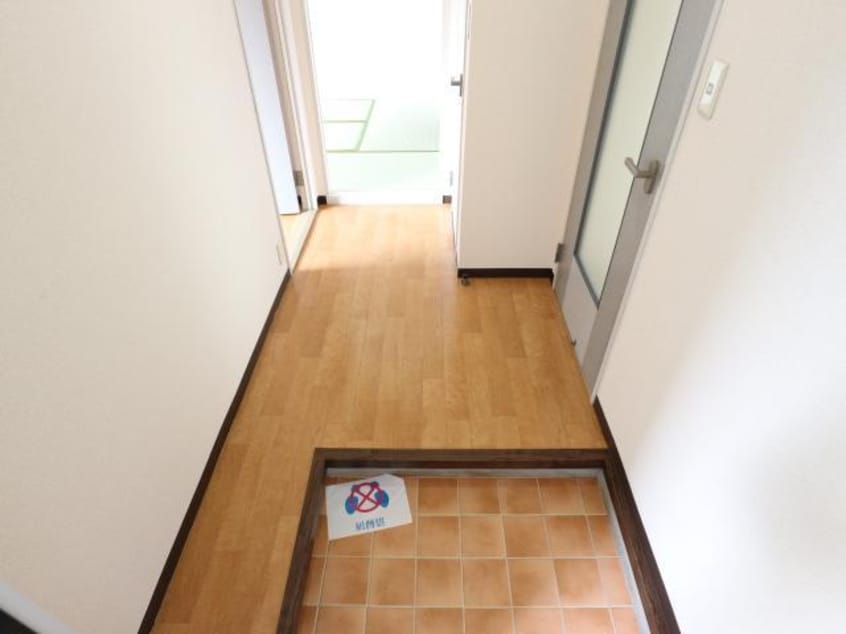  近鉄難波線・奈良線/学園前駅 バス12分西登美ヶ丘五丁目下車:停歩4分 2階 築31年