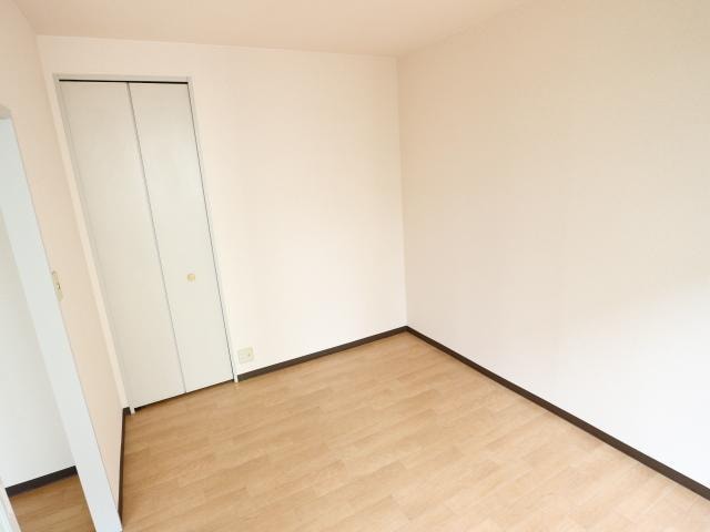  近鉄難波線・奈良線/学園前駅 バス12分西登美ヶ丘五丁目下車:停歩4分 2階 築31年