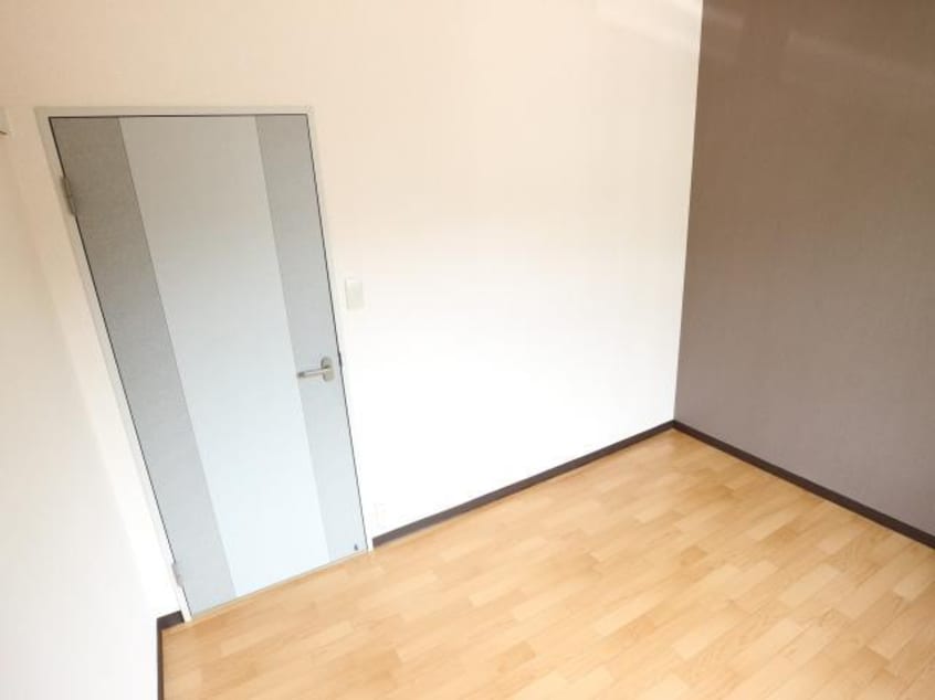  近鉄難波線・奈良線/学園前駅 バス12分西登美ヶ丘五丁目下車:停歩4分 2階 築31年