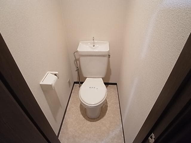  近鉄難波線・奈良線/学園前駅 徒歩10分 2階 築29年